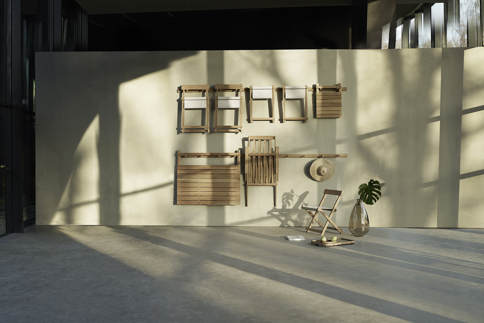 Carl Hansen & Søn's indoor/outdoor collection - with design classics