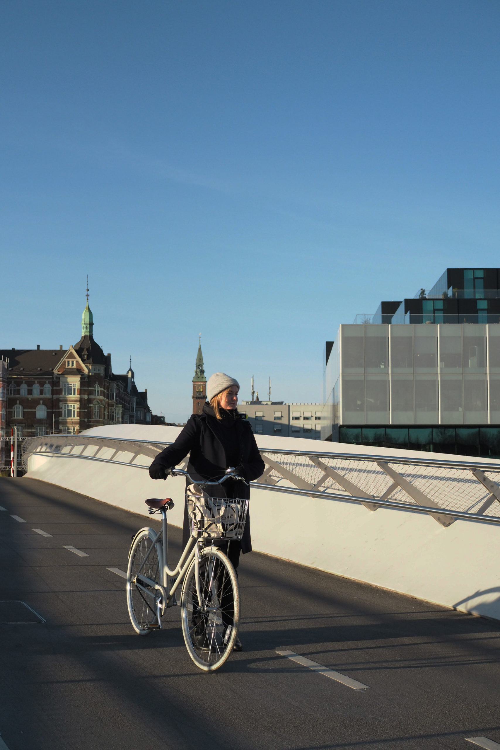 Design for living - Hövding, smart-tech safety for cyclists